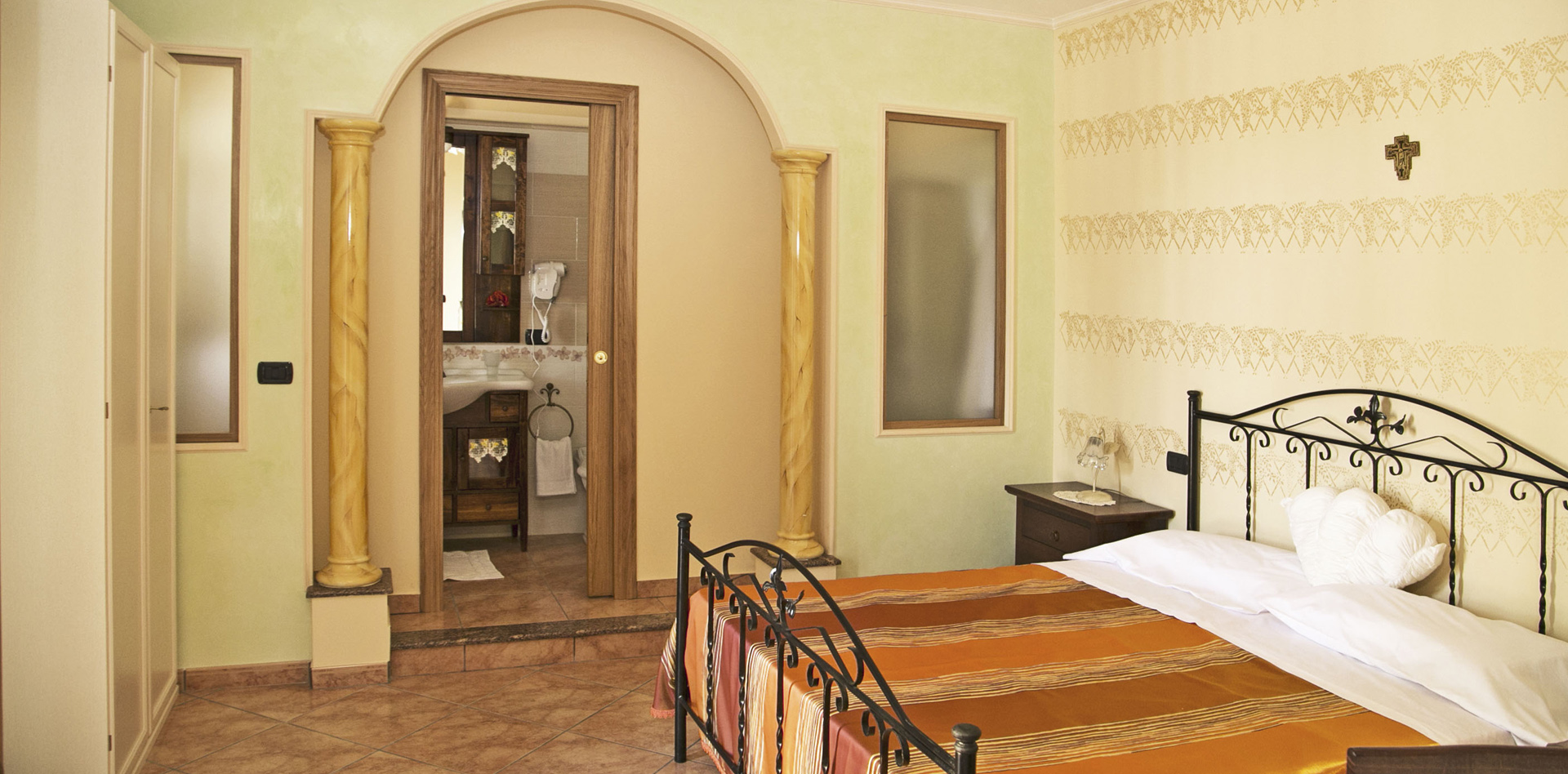 B&B Villa Manno Barcellona P.G.